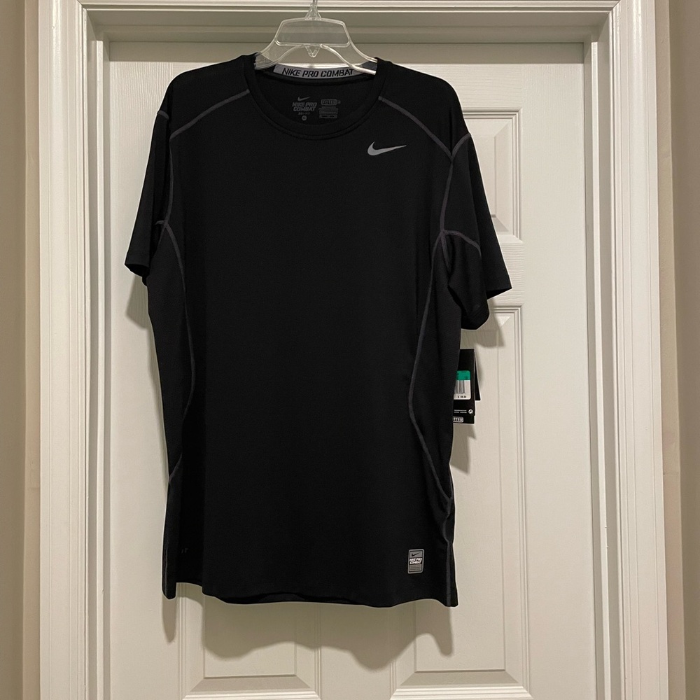 Nike XL (Fitted) Black Short Sleeve Pro Combat Shirt NWT